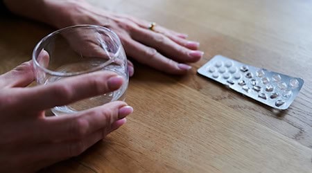Laut Techniker Krankenkasse wurden 2024 in Niedersachsen mehr Herz-Kreislauf-Medikamente verschrieben denn je. (Symbolbild) / Foto: Annette Riedl/dpa