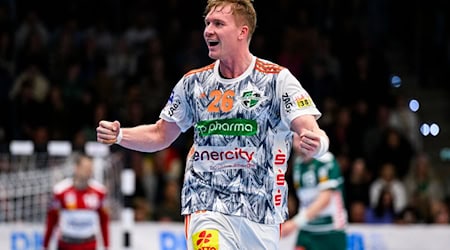 Jonathan Edvardsson bleibt bei der TSV Hannover-Burgdorf. / Foto: Tom Weller/dpa