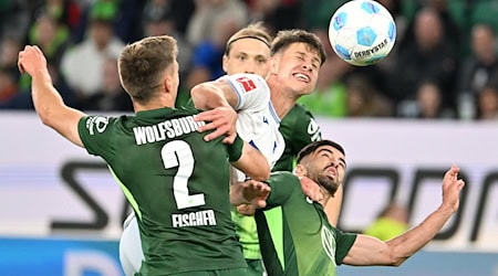 Wolfsburg und Hoffenheim lieferten sich ein umkämpftes Duell. / Foto: Swen Pförtner/dpa