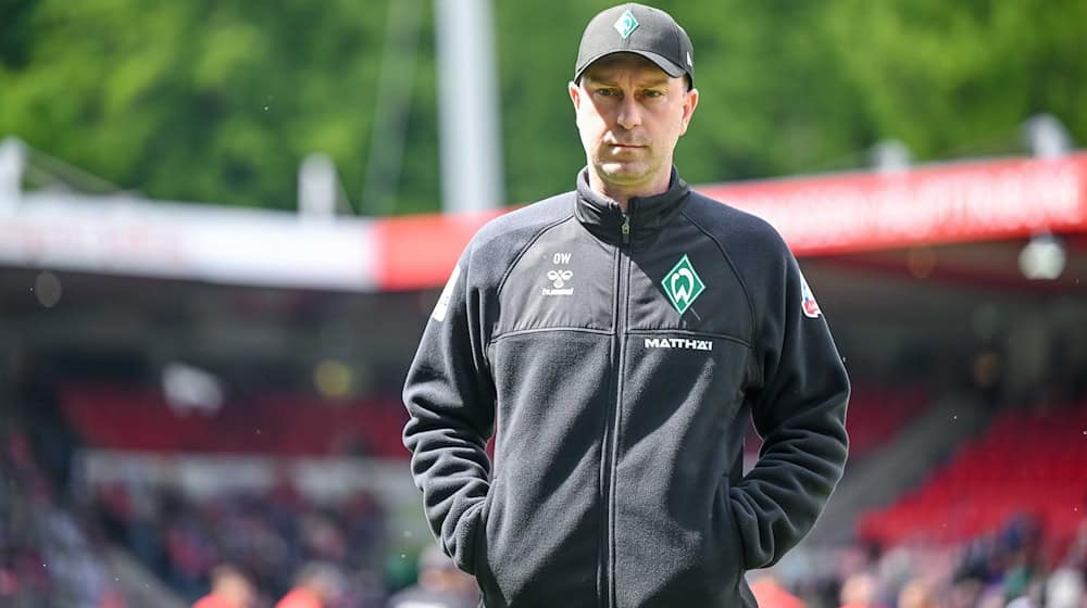 Verlängert er seinen Vertrag oder nicht? Werder-Trainer Ole Werner. / Foto: Harry Langer/dpa
