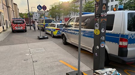 Nach einem gewaltsamen Streit ermittelt die Polizei nicht nur gegen die Täter, sondern auch gegen das Opfer. / Foto: Nord-West-Media TV/dpa