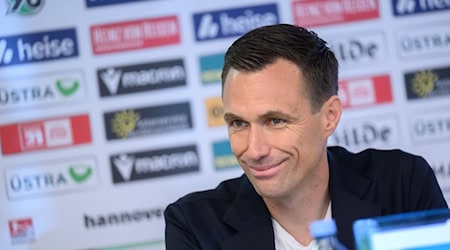 Hannovers Sportchef Marcus Mann.  / Foto: Julian Stratenschulte/dpa