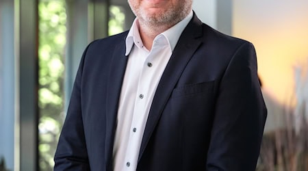 Thorsten Massinger folgt als Präsident des Landeskriminalamtes auf Friedo de Vries. / Foto: -/LKA Niedersachsen/dpa