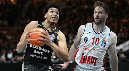 Wechselt in die USA: Braunschweigs Basketball-Hoffnung Sananda Fru. / Foto: Swen Pförtner/dpa