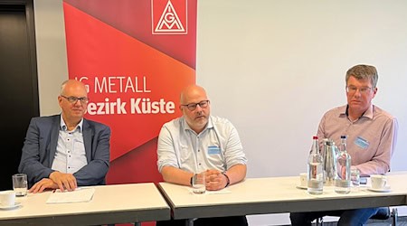 Gewerkschaft und Politik kritisieren den Kurswechsel des Stahlkonzerns ArcelorMittal und fordern einen neuen Zukunftsplan für das Bremer Werk.  / Foto: Helen Hoffmann/dpa