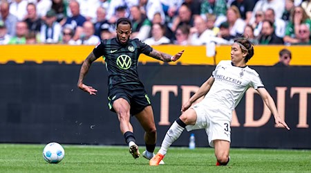 Nmecha wechselt in die Premier League. / Foto: David Inderlied/dpa