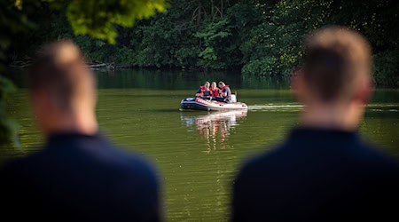Aus Seen im Nordwesten wurden innerhalb kürzester Zeit drei leblose Körper gezogen. (Symbobild)  / Foto: Moritz Frankenberg/dpa