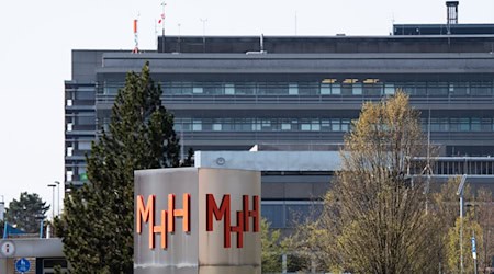 Die Medizinische Hochschule Hannover (MHH) will Exzellenzuniversität werden und hat nun einen Antrag eingereicht. (Archivbild) / Foto: Julian Stratenschulte/dpa