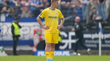 Wechselt in die Regionalliga: Der Ex-Bremer und -Braunschweiger Martin Kobylanski. / Foto: Werner Scholz/dpa