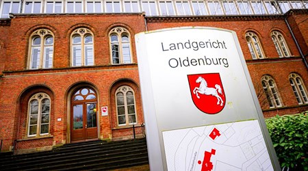 Verhandelt wird vor dem Landgericht Oldenburg. (Archivbild) / Foto: Sina Schuldt/dpa