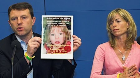 Maddies Eltern wollen die Hoffnung nicht aufgeben, dass ihre Tochter lebt. (Archivbild) / Foto: Sven Kaestner/AP/dpa