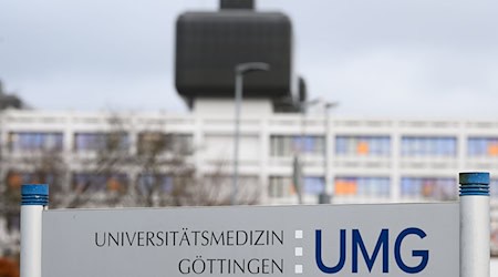 Thematische Schwerpunkte an der Universitätsmedizin sollen besser miteinander verknüpft werden. (Archivbild) / Foto: Swen Pförtner/dpa