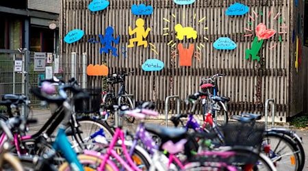 Niedersachsen unterstützt Nachbarschaftsprojekte, die Integration und Teilhabe fördern – gerade für Kinder. (Symbolbild) / Foto: Hauke-Christian Dittrich/dpa