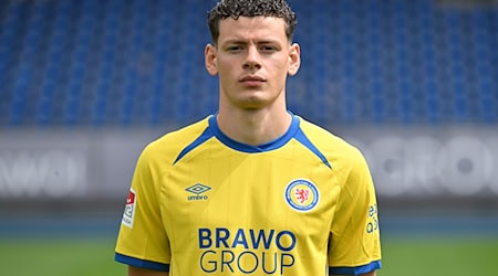 Traf doppelt im Test gegen den FC Hansa: Braunschweigs Erencan Yardimci.  / Foto: Swen Pförtner/dpa