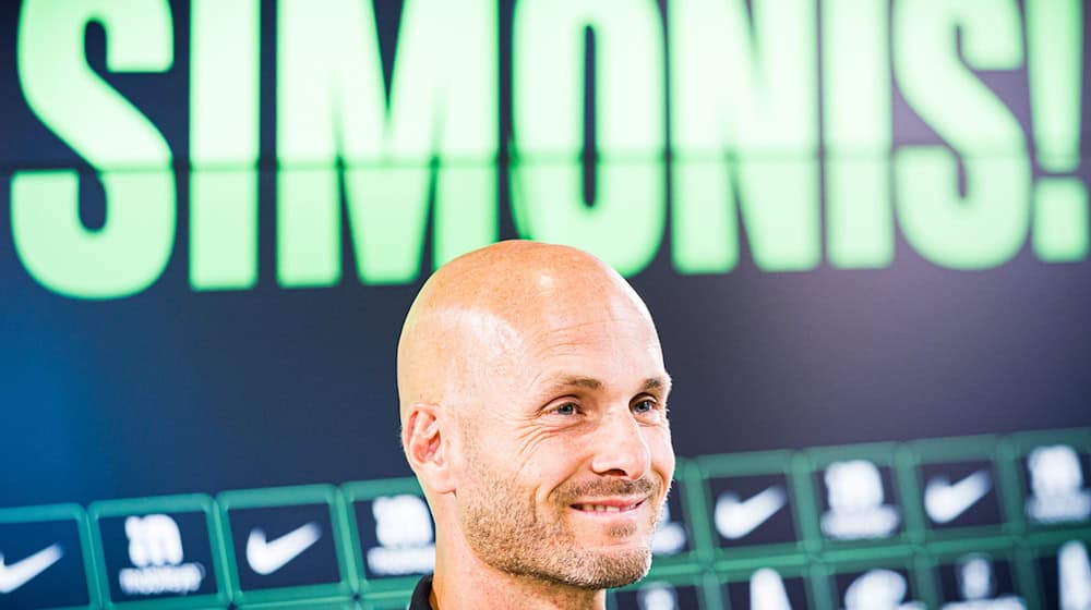 Der neue Wolfsburg-Trainer Paul Simonis. / Foto: Moritz Frankenberg/dpa