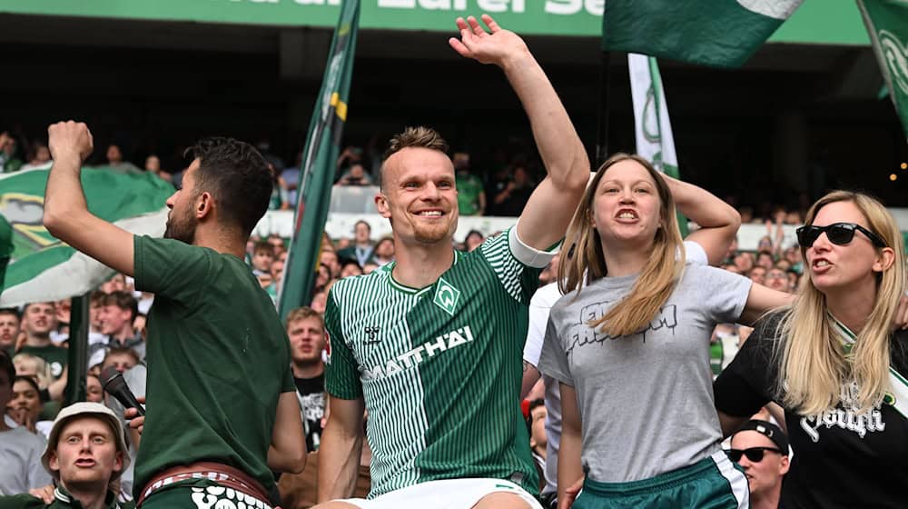 Im Mai 2024 hatte sich Christian Groß als Spieler von den Werder-Fans verabschiedet. / Foto: Carmen Jaspersen/dpa