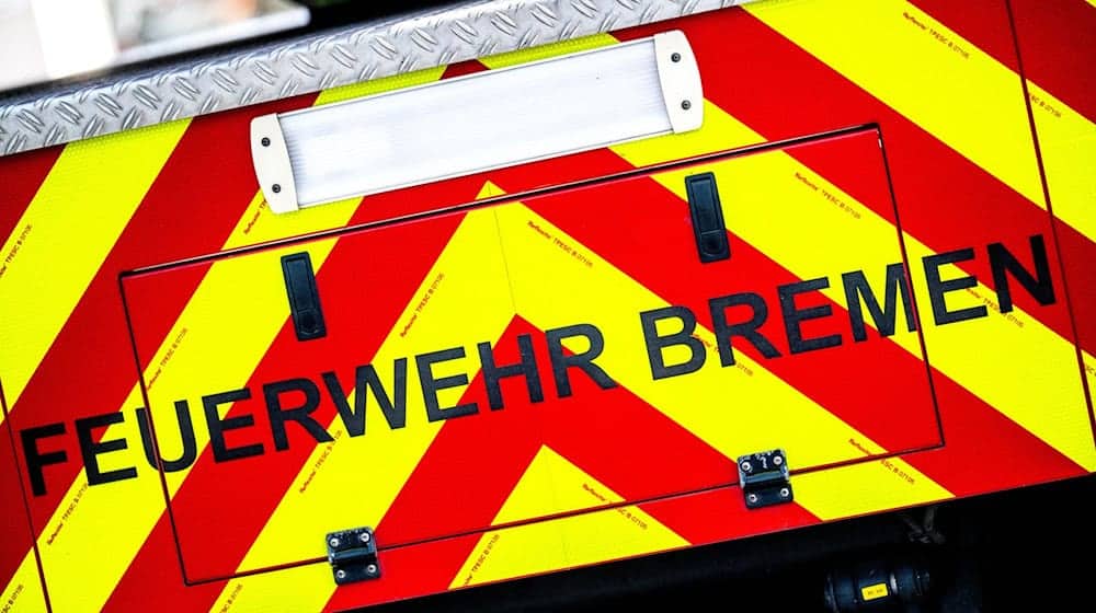 Der Einsatz in der Bremer Neustadt kann Stunden dauern. (Archivfoto) / Foto: Sina Schuldt/dpa
