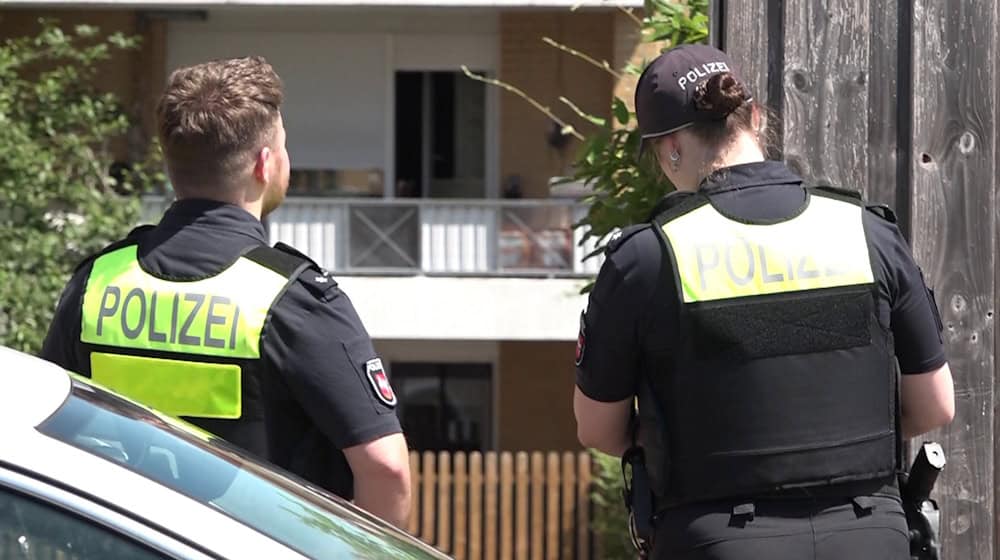 Die Polizei ermittelt, warum die 26-Jährige Opfer eines Verbrechens wurde. / Foto: ---/TNN/dpa