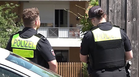 Die Polizei ermittelt, warum die 26-Jährige Opfer eines Verbrechens wurde. / Foto: ---/TNN/dpa