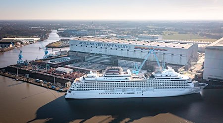 Die Finanzlücke der Meyer Werft war größer, als bei der Rettung durch Bund und Land zunächst angenommen - laut einem Gutachten wusste die Geschäftsführung zu der Zeit nichts davon. (Archivfoto) / Foto: Sina Schuldt/dpa