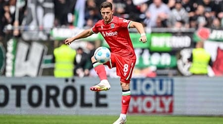 Enzo Leopold erzielte das 1:1 für Hannover 96. / Foto: Harry Langer/dpa