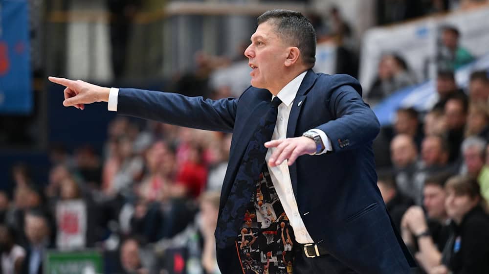 Der frühere Meistercoach Predrag Krunic bekommt in Oldenburg einen Champions-League-Spieler. / Foto: Hendrik Schmidt/dpa