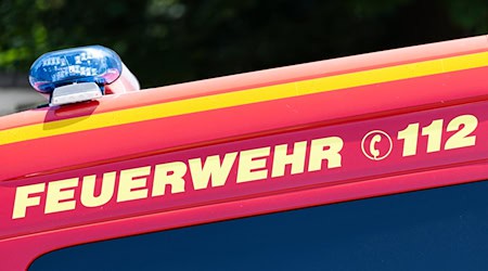 In Lehrte löste eine Smartwatch einen Feuerwehreinsatz aus. (Symbolbild) / Foto: Michael Matthey/dpa