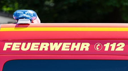Um 1.37 Uhr wurden die Einsatzkräfte alarmiert. (Symbolbild) / Foto: Michael Matthey/dpa