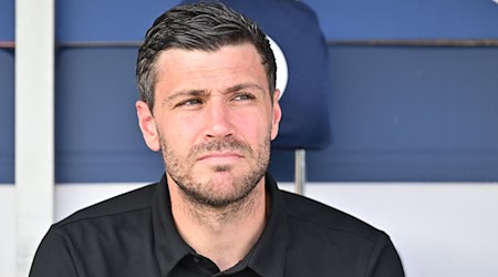 Hat einen neuen Abwehrspieler geholt: Braunschweigs Sportchef Benjamin Kessel. (Archivbild) / Foto: Swen Pförtner/dpa