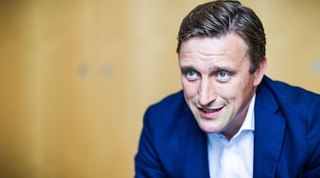 Zwischen Niedersachsen und Hauptstadt: Sebastian Lechner glaubt an das Berliner Bündnis. (Archivbild) / Foto: Moritz Frankenberg/dpa