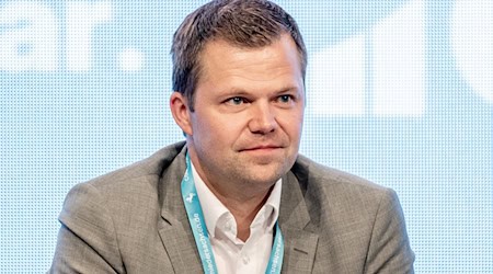 Der CDU-Bildungspolitiker Christian Fühner wünscht sich mehr Flexibilität bei der Besetzung offener Lehrerstellen. (Archivbild) / Foto: Hauke-Christian Dittrich/dpa