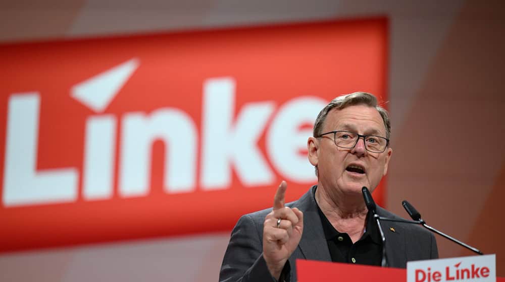 Mit einem Brief an Ministerpräsident Lies will Linken-Politiker Ramelow die Abschiebung eines in Niedersachsen inhaftierten Mannes in die Türkei verhindern. (Archivbild) / Foto: Hendrik Schmidt/dpa