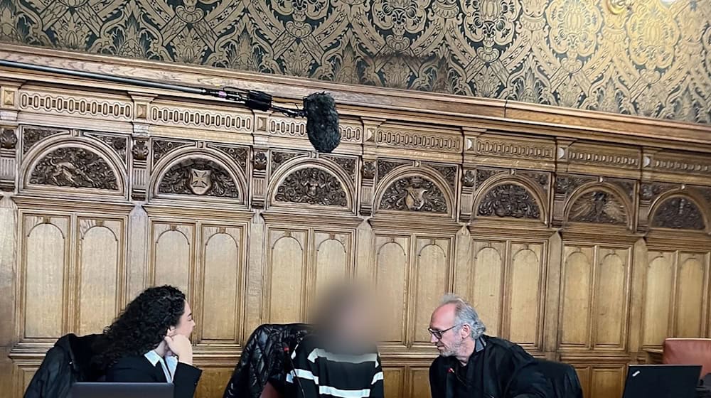 Die Millionendiebin muss für mehrere Jahre ins Gefängnis. (Archivfoto) / Foto: Helen Hoffmann/dpa