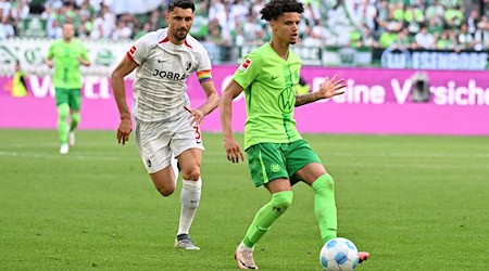 Fällt erneut lange aus: Wolfsburgs Kevin Paredes. / Foto: Swen Pförtner/dpa