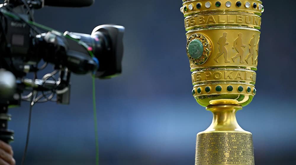 Objekt der Begierde: Im DFB-Pokal stehen die Paarungen für die zweite Runde fest. / Foto: Tom Weller/dpa