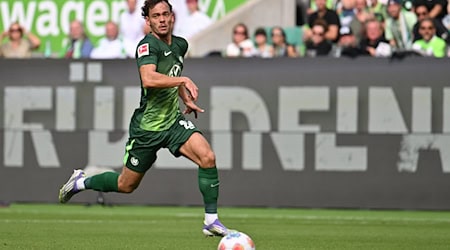 Aaron Zehnter brachte den VfL Wolfsburg in Führung. / Foto: Swen Pförtner/dpa