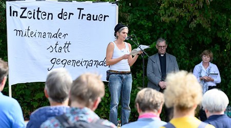 Der Aktionstag wurde vom Bündnis «Friedland ist bunt» organisiert.  / Foto: Swen Pförtner/dpa