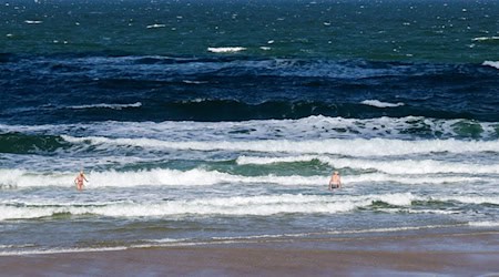Nicht nur die Durchschnittstemperaturen von Nord- und Ostsee nehmen zu, auch marine Hitzewellen kommen häufiger vor. (Symbolbild) / Foto: Frank Molter/dpa