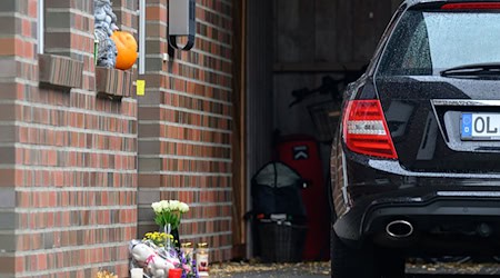 In Oldenburg hat ein Mann eine 35-jährige Frau und zwei Kinder im Alter von 8 und 11 Jahren getötet. Danach beging er Suizid. / Foto: Izabella Mittwollen/dpa