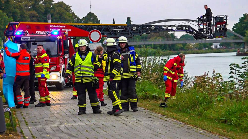 Nach dem Fund einer Leiche im Mittellandkanal in Bad Essen ordnet die Staatsanwaltschaft eine Obduktion an. / Foto: -/Moonshine Media /dpa