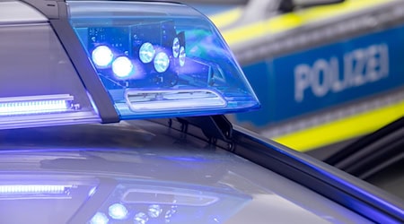 Der Unfall ereignete sich am Freitagnachmittag. (Symbolbild) / Foto: Daniel Karmann/dpa