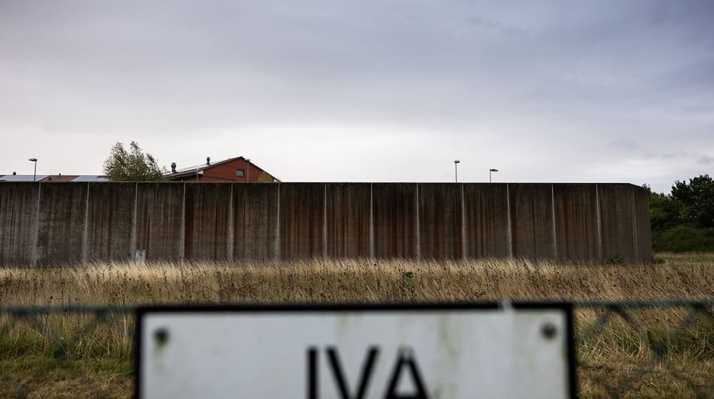 Blick auf die Justizvollzugsanstalt Sehnde in der Region Hannover.  / Foto: Moritz Frankenberg/dpa