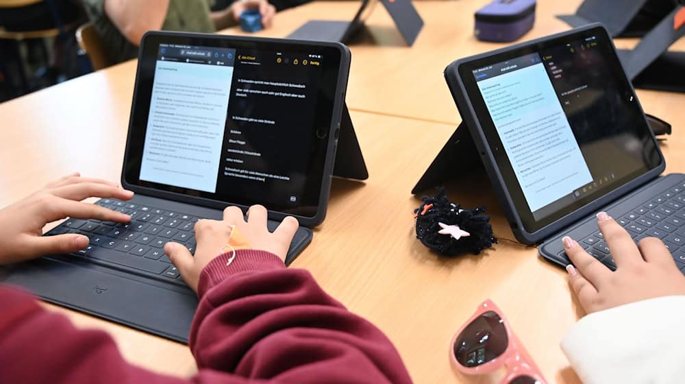 Die Bedeutung von Künstlicher Intelligenz in der Schule wächst. (Archivbild) / Foto: Carmen Jaspersen/dpa
