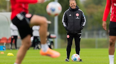 Markus Anfang steht bei Fortuna Düsseldorf vor seiner Premiere.  / Foto: Rolf Vennenbernd/dpa