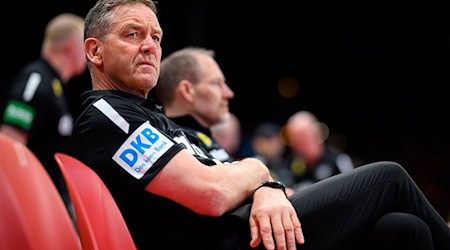 Bundestrainer Alfred Gislason und die deutschen Handballer bestreiten zwei Tests gegen Kroatien. / Foto: Marco Wolf/dpa