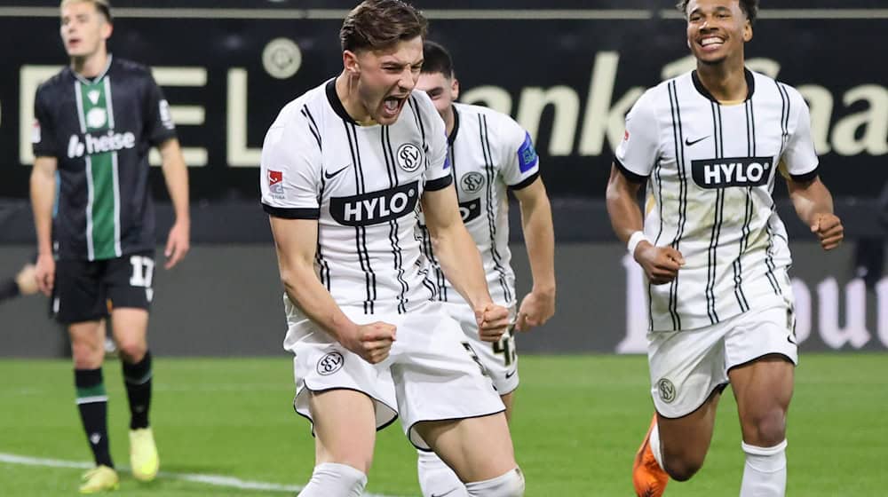 Lukas Petkov erzielt das 1:0 und war mit bester Mann auf dem Platz. / Foto: Sebastian Bach/Fußball-News Saarland/dpa Lukas Petkov erzielt das 1:0 und war mit bester Mann auf dem Platz. / Foto: Sebastian Bach/Fußball-News Saarland/dpa