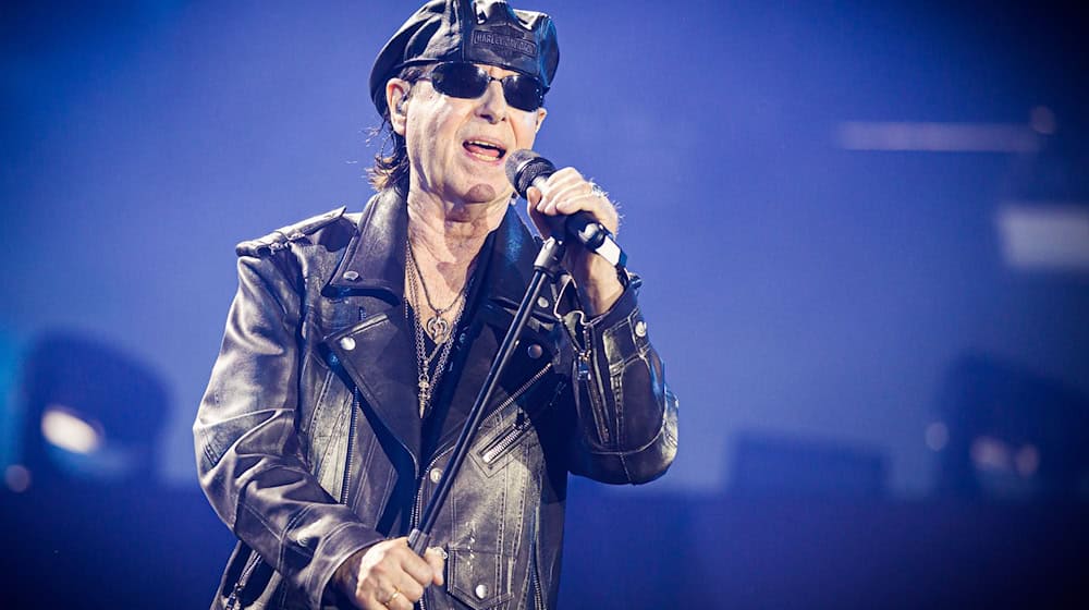 2025 feiern die Scorpions mit Sänger Klaus Meine 60-jähriges Bandjubiläum. (Archivbild) / Foto: Moritz Frankenberg/dpa
