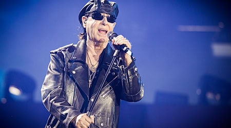 2025 feiern die Scorpions mit Sänger Klaus Meine 60-jähriges Bandjubiläum. (Archivbild) / Foto: Moritz Frankenberg/dpa