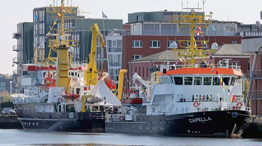 Das BSH verfügt über fünf Schiffe für die Arbeit in Nord- und Ostsee. / Foto: Bernd Wüstneck/dpa