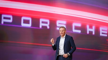 Topmanager Oliver Blume soll als Porsche-Chef abgelöst werden. (Archivbild) / Foto: Jan Woitas/dpa